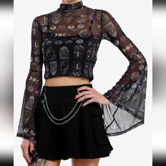 Cosmic Aura stained glass bell sleeve top - Picture 3 of 7